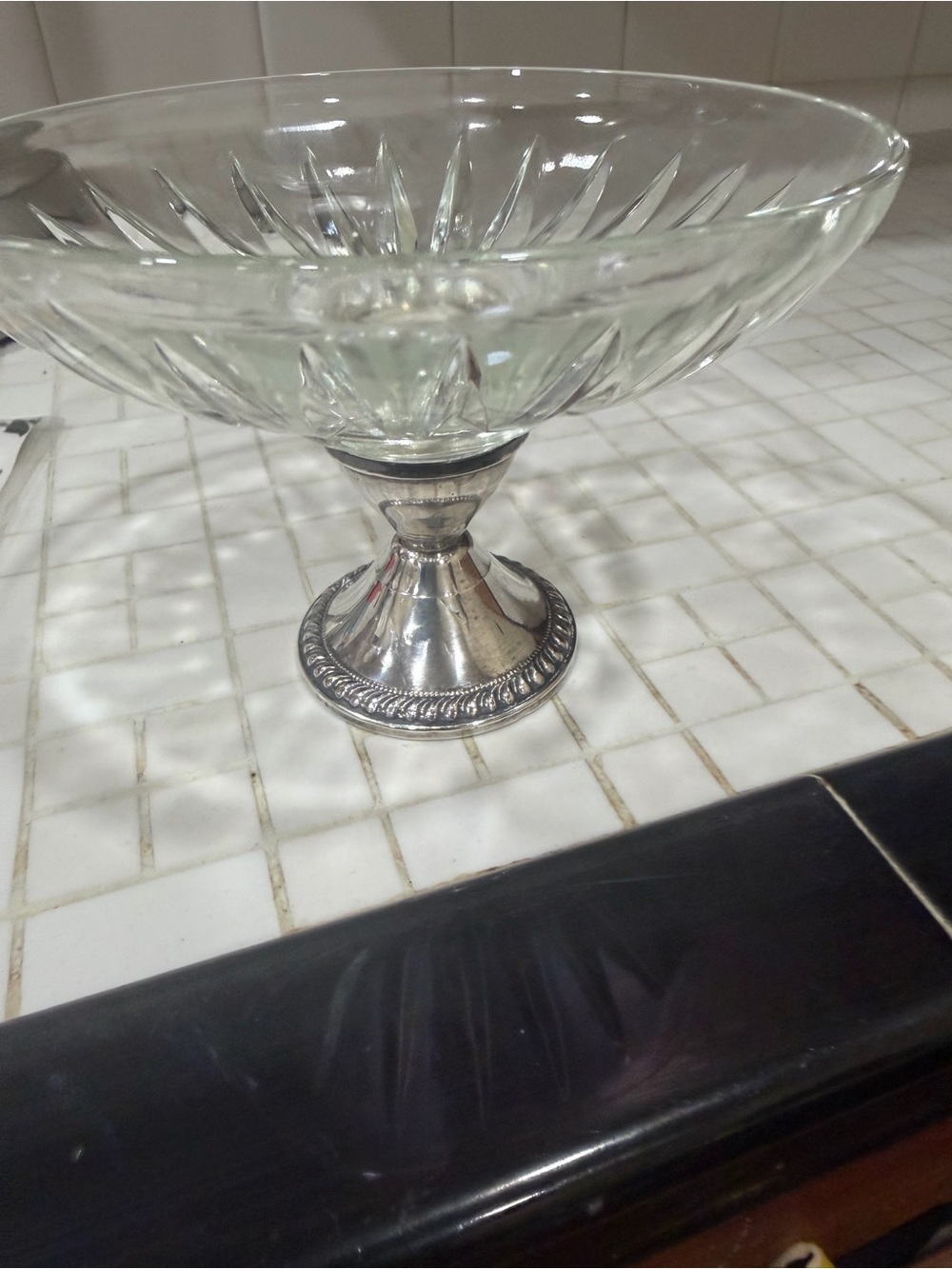 DUCHIN CREATION Sterling Silver Weighted Glass Starburst
Compote Candy Nut Dish